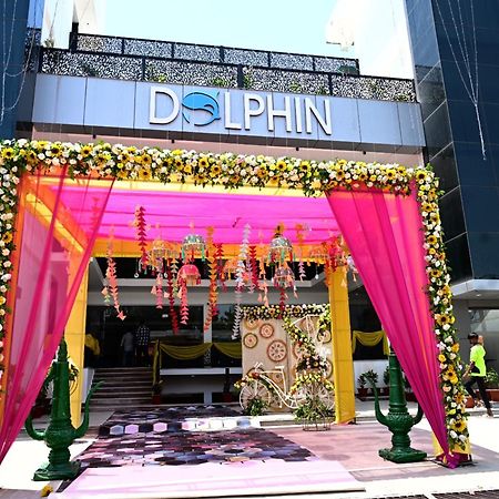 Dolphin Club Hotel Chinhat Luaran gambar