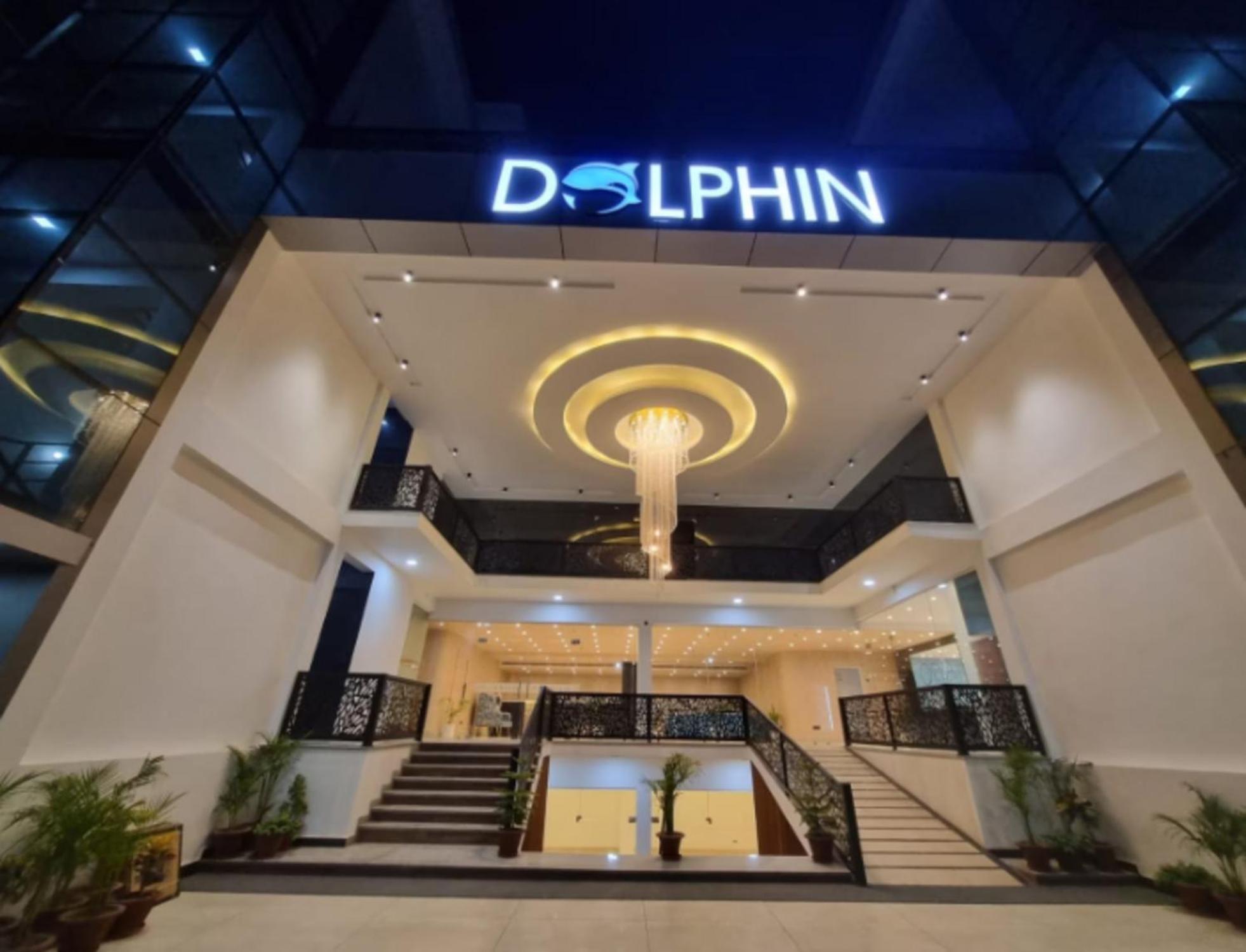 Dolphin Club Hotel Chinhat Luaran gambar